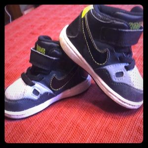 Black and Gray Nike’s!